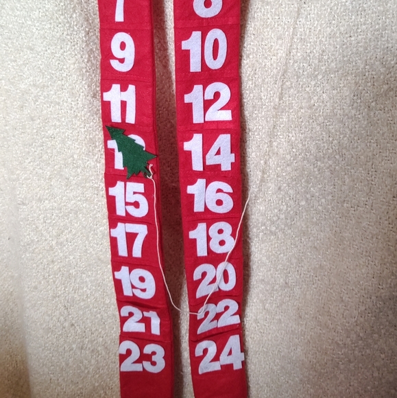 Advent Calendar Santa Claus Felt Count Down the Days till Christmas! - Picture 5 of 8